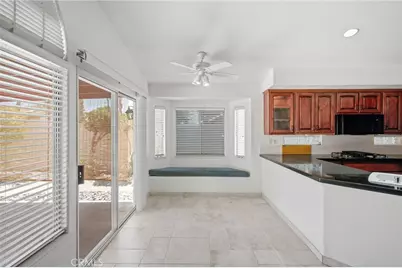 40050 Calle Yorba Vista, Murrieta, CA 92562 - Photo 15