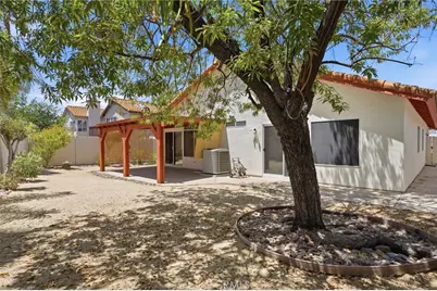 40050 Calle Yorba Vista, Murrieta, CA 92562 - Photo 25