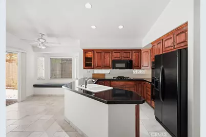 40050 Calle Yorba Vista, Murrieta, CA 92562 - Photo 11