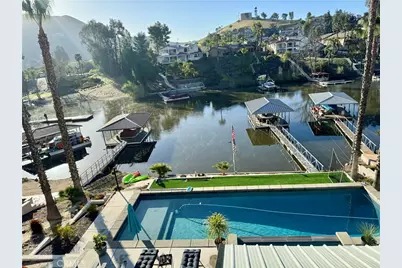 22084 San Joaquin, Canyon Lake, CA 92587 - Photo 3
