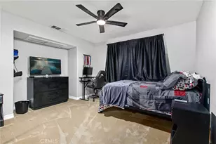 22084 San Joaquin, Canyon Lake, CA 92587 - Photo 9