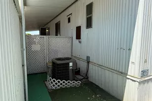 2200 W Wilson Street, Banning, CA 92220 - Photo 45