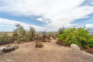 28280 Rawlings Rd, Hemet, CA 92544 - Photo 11