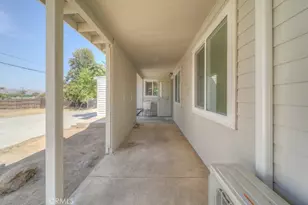 33189 Schaper St, Lake Elsinore, CA 92530 - Photo 25