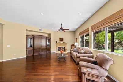 34019 Galleron, Temecula, CA 92592 - Photo 17
