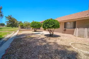 1925 Silver Oak Way, Hemet, CA 92545 - Photo 7