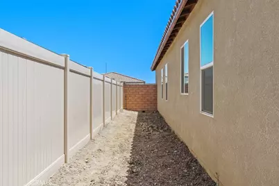 29259 Outback, Winchester, CA 92596 - Photo 21