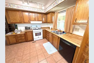 28790 Via Del Sol, Murrieta, CA 92563 - Photo 13