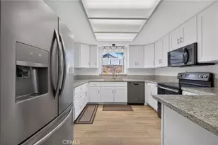 24432 Calle Tassjara, Murrieta, CA 92562 - Photo 21