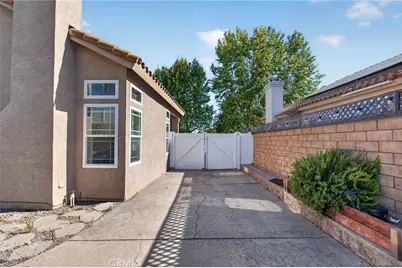 24432 Calle Tassjara, Murrieta, CA 92562 - Photo 13