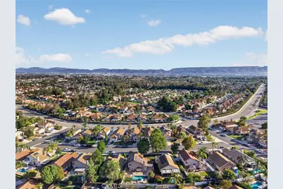 24432 Calle Tassjara, Murrieta, CA 92562 - Photo 45