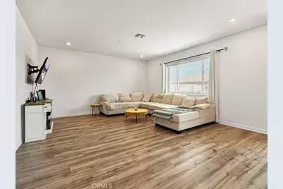 30847 Southend, Winchester, CA 92596 - Photo 3