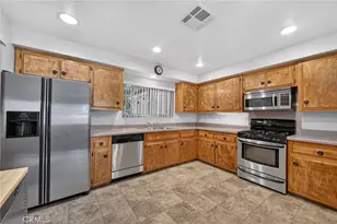605 Los Tilos, Hemet, CA 92543 - Photo 11