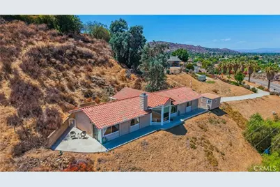 42395 Stetson Avenue, Hemet, CA 92544 - Photo 9