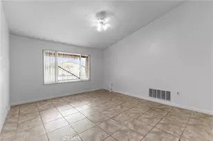 41763 Lomas, Hemet, CA 92544 - Photo 9