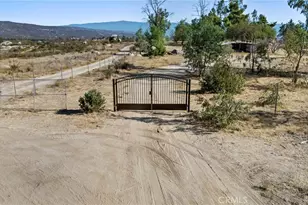 32305 Red Mountain, Hemet, CA 92544 - Photo 7