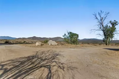 32305 Red Mountain, Hemet, CA 92544 - Photo 57