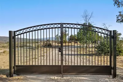 32305 Red Mountain, Hemet, CA 92544 - Photo 19