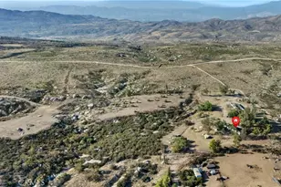 32305 Red Mountain, Hemet, CA 92544 - Photo 17