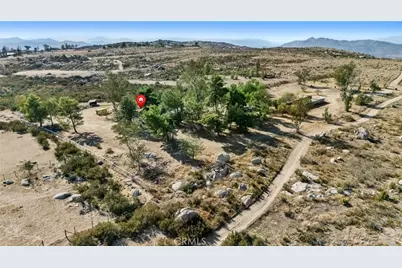 32305 Red Mountain, Hemet, CA 92544 - Photo 3