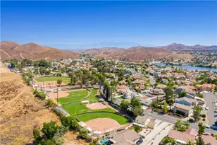 22330 Canyon Lake Dr, Canyon Lake, CA 92587 - Photo 43