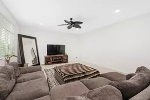 30532 Hollybrooke Ln, Murrieta, CA 92563 - Photo 7