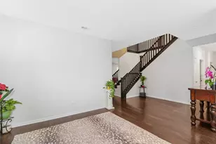 30532 Hollybrooke Ln, Murrieta, CA 92563 - Photo 5