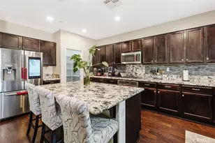 30532 Hollybrooke Ln, Murrieta, CA 92563 - Photo 11
