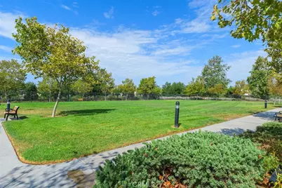 30532 Hollybrooke Lane, Murrieta, CA 92563 - Photo 47