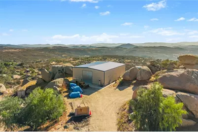 33275 Valerio Road, Hemet, CA 92544 - Photo 21