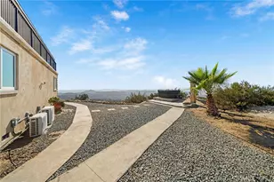 33275 Valerio Rd, Hemet, CA 92544 - Photo 27