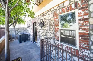 10121 W Amber Ct, Tujunga, CA 91042 - Photo 57
