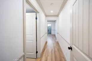 10121 W Amber Ct, Tujunga, CA 91042 - Photo 11