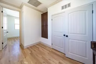 10121 W Amber Ct, Tujunga, CA 91042 - Photo 37