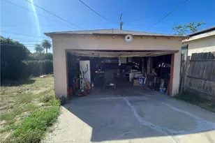 408 E 118th, Los Angeles, CA 90061 - Photo 13