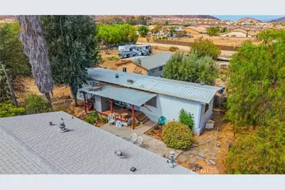 31215 Byers, Menifee, CA 92584 - Photo 39