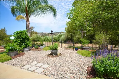 3404 Oak Cliff Drive #3, Fallbrook, CA 92028 - Photo 25