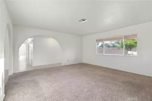 402 S Harvard St, Hemet, CA 92543 - Photo 17