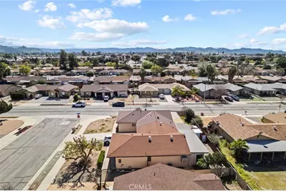 579 Corona, Hemet, CA 92545 - Photo 33