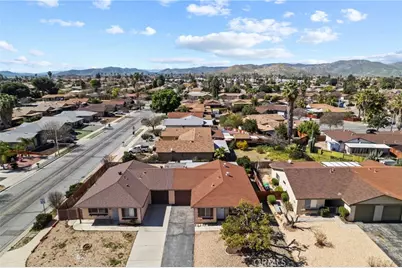 579 Corona, Hemet, CA 92545 - Photo 39