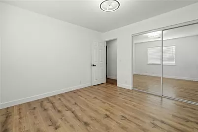 8811 7th Avenue, Hesperia, CA 92345 - Photo 23