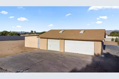 8811 7th Avenue, Hesperia, CA 92345 - Photo 25