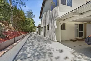 12781 Barrett, Santa Ana, CA 92705 - Photo 35