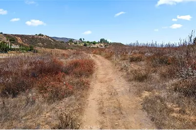 19049 Vista De Cielo, Murrieta, CA 92562 - Photo 11