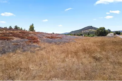 19049 Vista De Cielo, Murrieta, CA 92562 - Photo 3