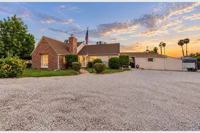 161 N Cornell, Hemet, CA 92544 - Photo 3