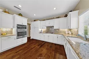 24215 Via Llano, Murrieta, CA 92562 - Photo 11