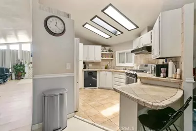 5800 Hamner #560, Eastvale, CA 91752 - Photo 9