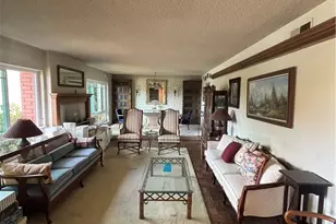 1524 Dover Ave, Thousand Oaks, CA 91360 - Photo 3