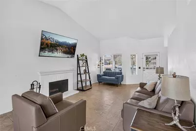 20096 Fallen Leaf Drive, Perris, CA 92570 - Photo 15